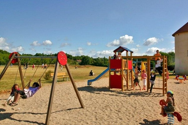 /campings/francia/aquitania/dordona-perigord/Le Carbonnier/camping-le-carbonnier-1483309062-xl.jpg